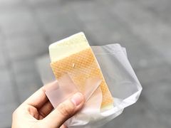 -詹爷爷乌节路街头冰淇淋