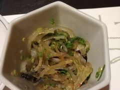 凉拌鱼皮-玄品河豚(那覇國際通里之関)