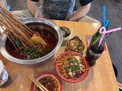极品杠上脑花-拐枣巷小串串(财大店)