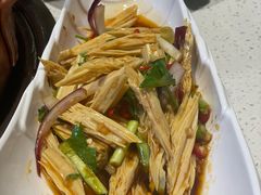 -牛村来人潮汕牛肉火锅(西单店)