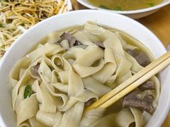 -十二忠手拉面(中华路店)