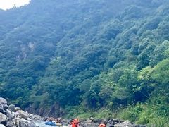 -仙人谷漂流景区