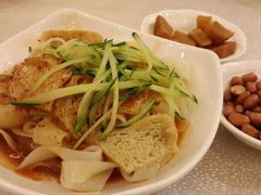 凉皮-新粤新疆菜清真餐厅(拱北店)