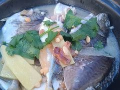 冬菜豆酱杂鱼煲-万山楼海鲜酒家·二十三年老字号