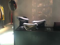 -Acne Studios(芮欧百货店)