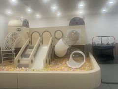 -龙格亲子游泳·水育早教运动中心(龙湾天街店)