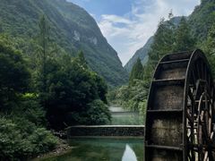 -重庆神龙峡漂流