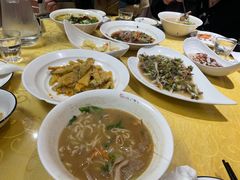 -何记面馆(龙泉山店)