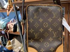 -妃鱼奢侈品回收寄卖(太古汇店)