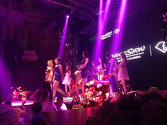 iphone_upload_pic-晚装evening show(卓越世纪中心店)