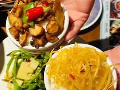 -雀舞云南菜(天津天河城购物中心店)