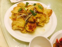 -黄家饺子东北特色菜馆(湖滨商业街店)