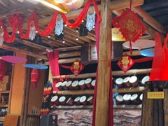 -老滇山寨•云南特色菜•地方菜•民族风情歌舞表演(金碧店)