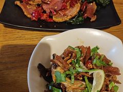 -隔壁老王·家常云南菜(花巷店)