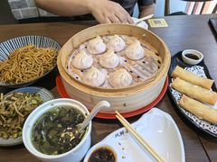 -玖鲜小笼(中山广场店)