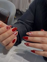 -UGIRL有个美甲