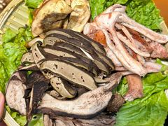 -阿山卓·野生菌火锅·纳西火塘烤肉