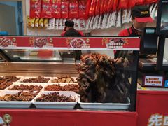 -张鸭子重庆特产卤味小吃(未来国际店)