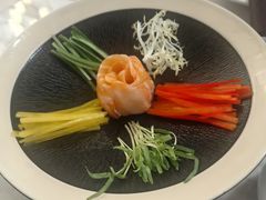 -浅深(世茂滨江精品店)