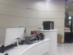 -雅悦齿科(顾村公园店)