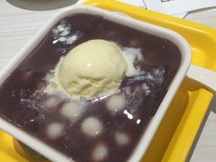 -满记甜品(日月光二店)