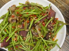 藜蒿炒腊肉-江南古镇味道·私房菜