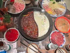 -周小明火锅(黑金冠社区店)