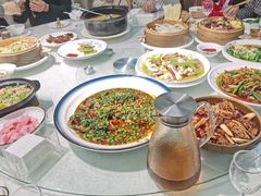 -土砂锅生态山庄·非遗砂锅雅鱼