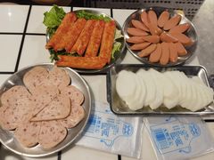 -鹿鸣山草本茶香火锅(园西路店)
