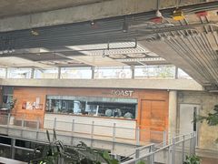 -ROAST coffee & eatery