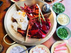 -叁口煮老火锅(东升店)