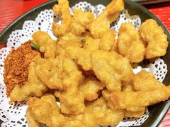 谭公酥肉-谭鸭血老火锅(万象九宜城店)