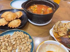 -三鞭一花·独一处·元英砂锅(海光寺店)