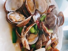-三姐妹·海鲜大排档