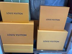-聚云奢二手奢侈品黄金手表包包回收·中古店(三里屯总店)