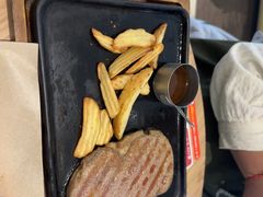 -必胜客(WOW宝龙城市广场店)