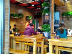 大堂-管氏翅吧(护国寺店)