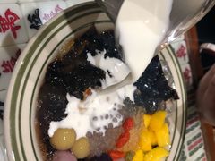 -堂屋糖水店(愚园店)