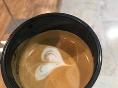 燕麦奶拿铁-Manner Coffee(芮欧百货店)