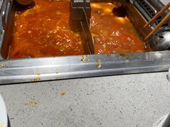 鸳鸯锅-海底捞火锅(八佰伴店)