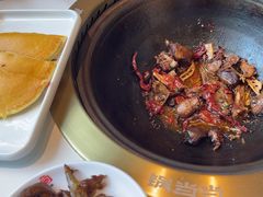 -锅当当铁锅炖烀饼王(长泰广场店)