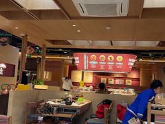 -老牌坊云南鱼豆花火锅(哈西万达店)