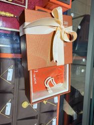 -周生生Chow Sang Sang(又一城店)
