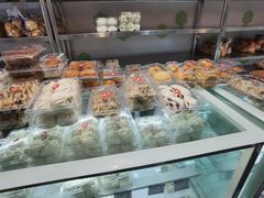 -白玉兰食品(中山公园龙之梦店)