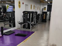 -发条鸭无人健身房(静安胶州路店)