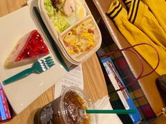 -星巴克(天津鲁能中心第三店)
