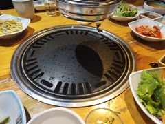 -唯成•韩国炭火烤肉 유성고기