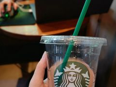 -星巴克(西安曲江银泰店)