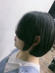 -镁连社·美联社