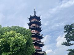 -龙华寺